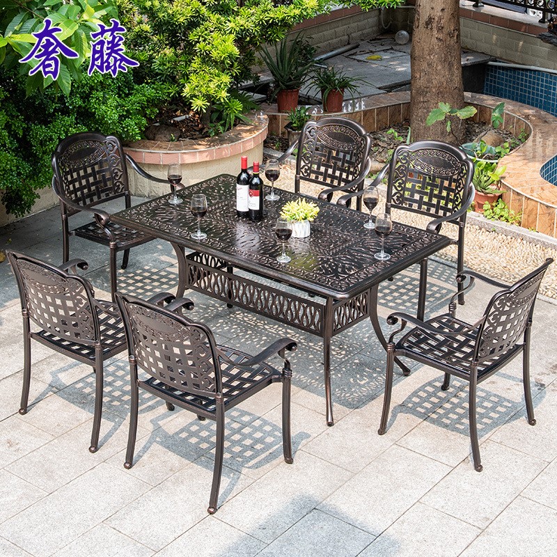 户外桌椅庭院别墅铸铝桌椅家具室外露天花园阳台桌椅防锈铁艺桌椅