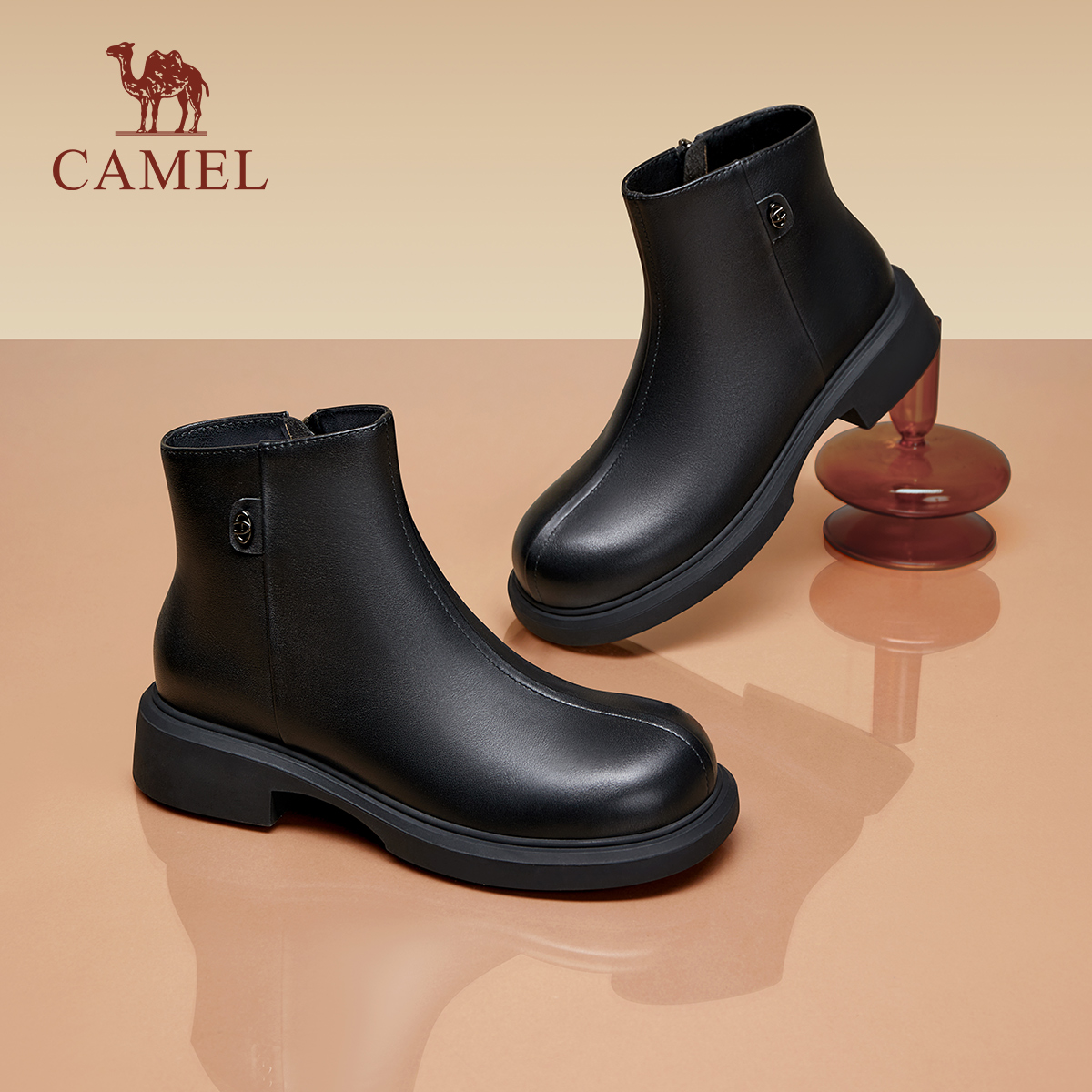 骆驼女鞋秋冬英伦风粗跟时装靴通勤百搭显瘦切尔西靴女