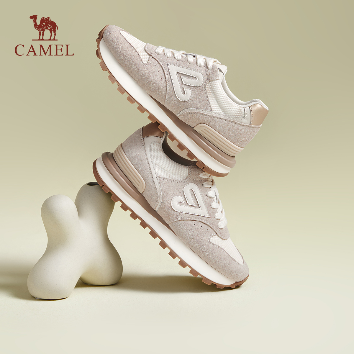 骆驼女鞋2025春季新款厚底阿甘鞋女时尚百搭增高运动鞋休闲鞋