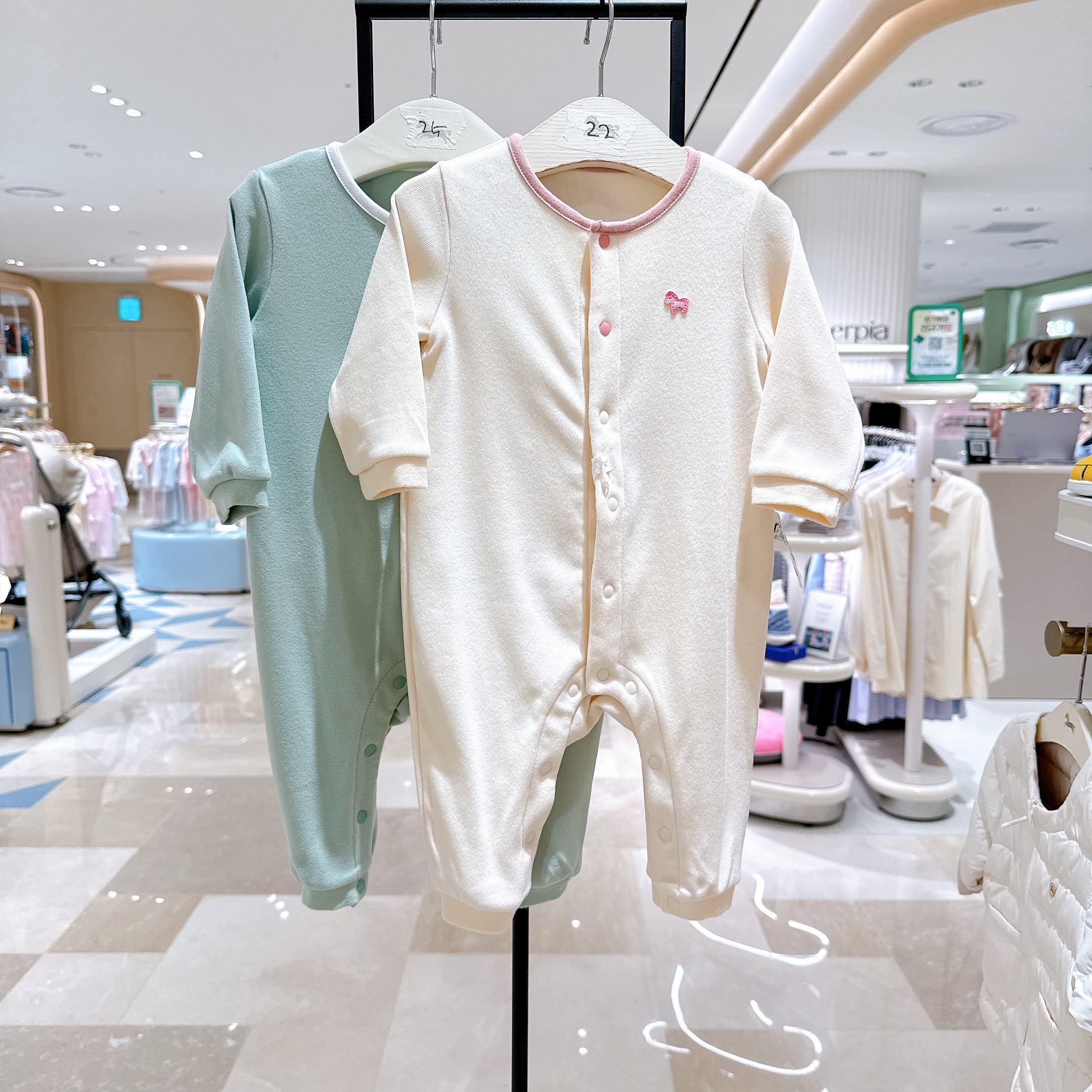 ETTOI小飞马男宝女宝纯色连体衣韩国专柜代购25冬婴幼儿连身爬服