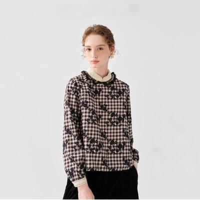 【学院千金】茶愫木耳边立领剪影玫瑰花格上衣女2026春季新款