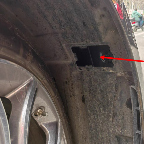 叶子板E260L内衬E180小盖