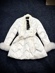 气质国风盘扣刺绣钉珠高端收腰羽绒服 时尚 欧洲站花姑娘25冬季 新款