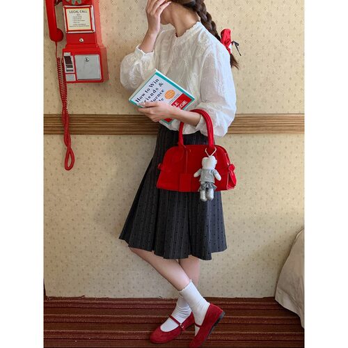 3th Morning 早春新款 浪漫重工蕾丝花边圆领长袖衬衫ZY3892