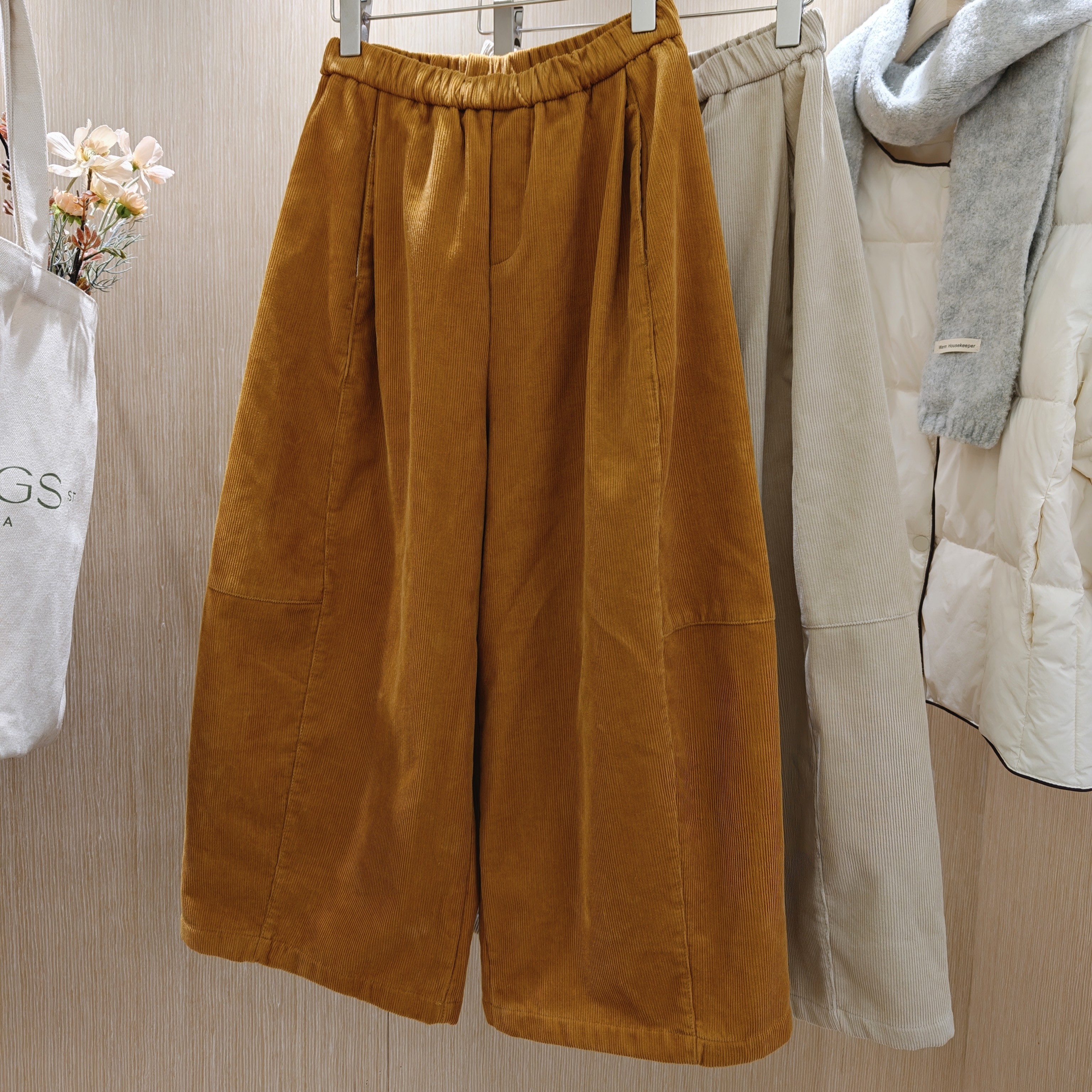 韩系加绒加厚灯芯绒阔腿裤女2025冬季九分气球裤宽松直筒休闲裤潮