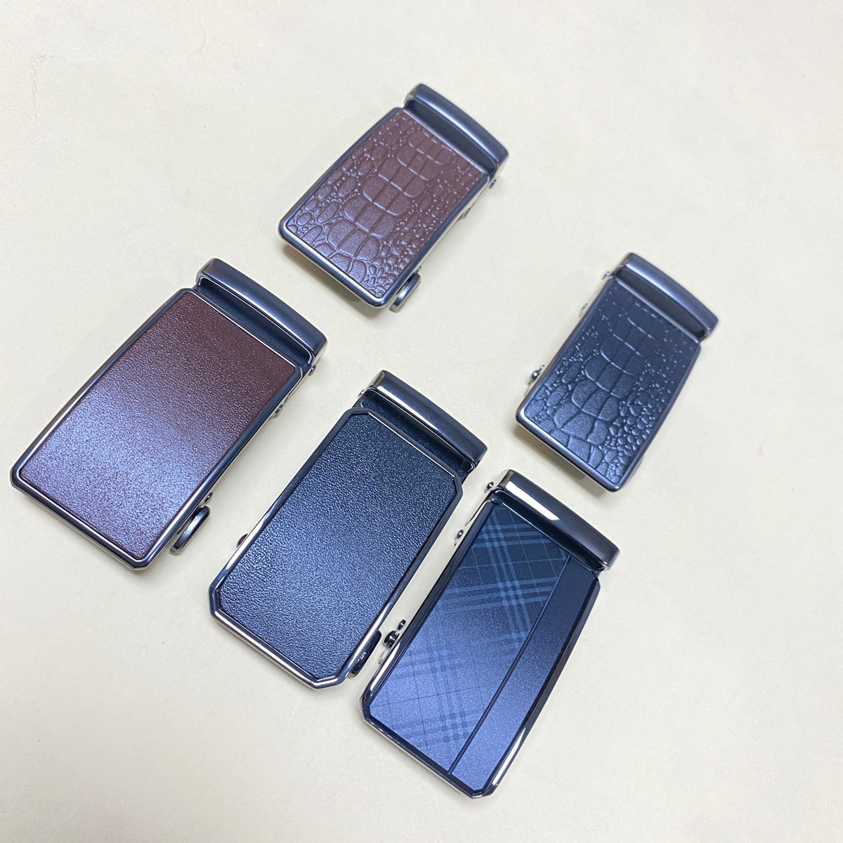 男士自动扣皮带扣头贴皮鳄鱼纹合金商务休闲腰带扣3.5cm带身卡扣