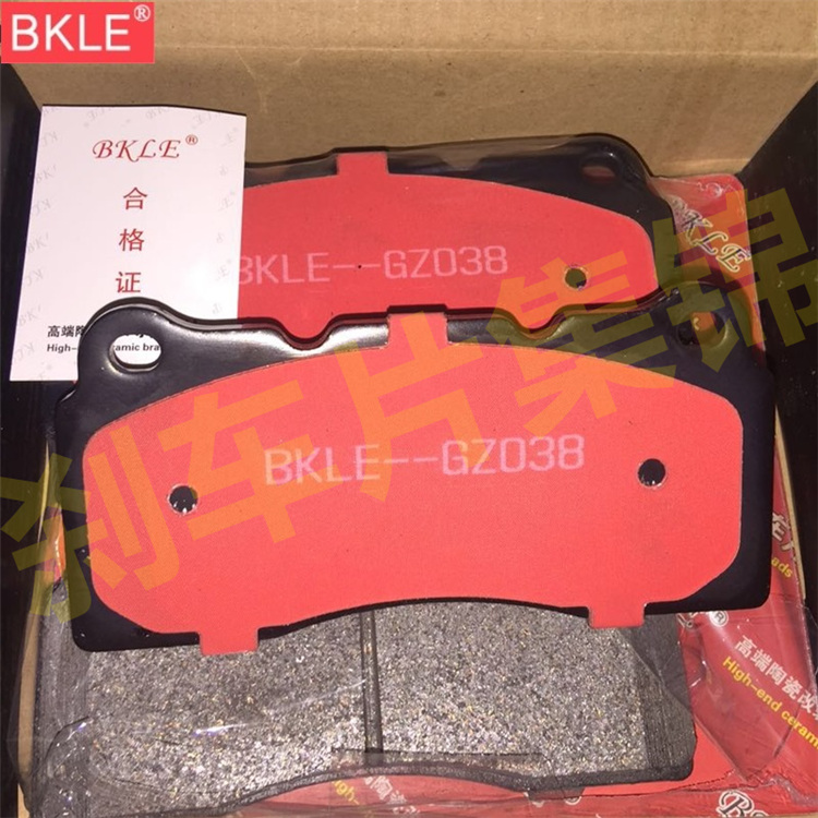 卡钳六活塞改装刹车片