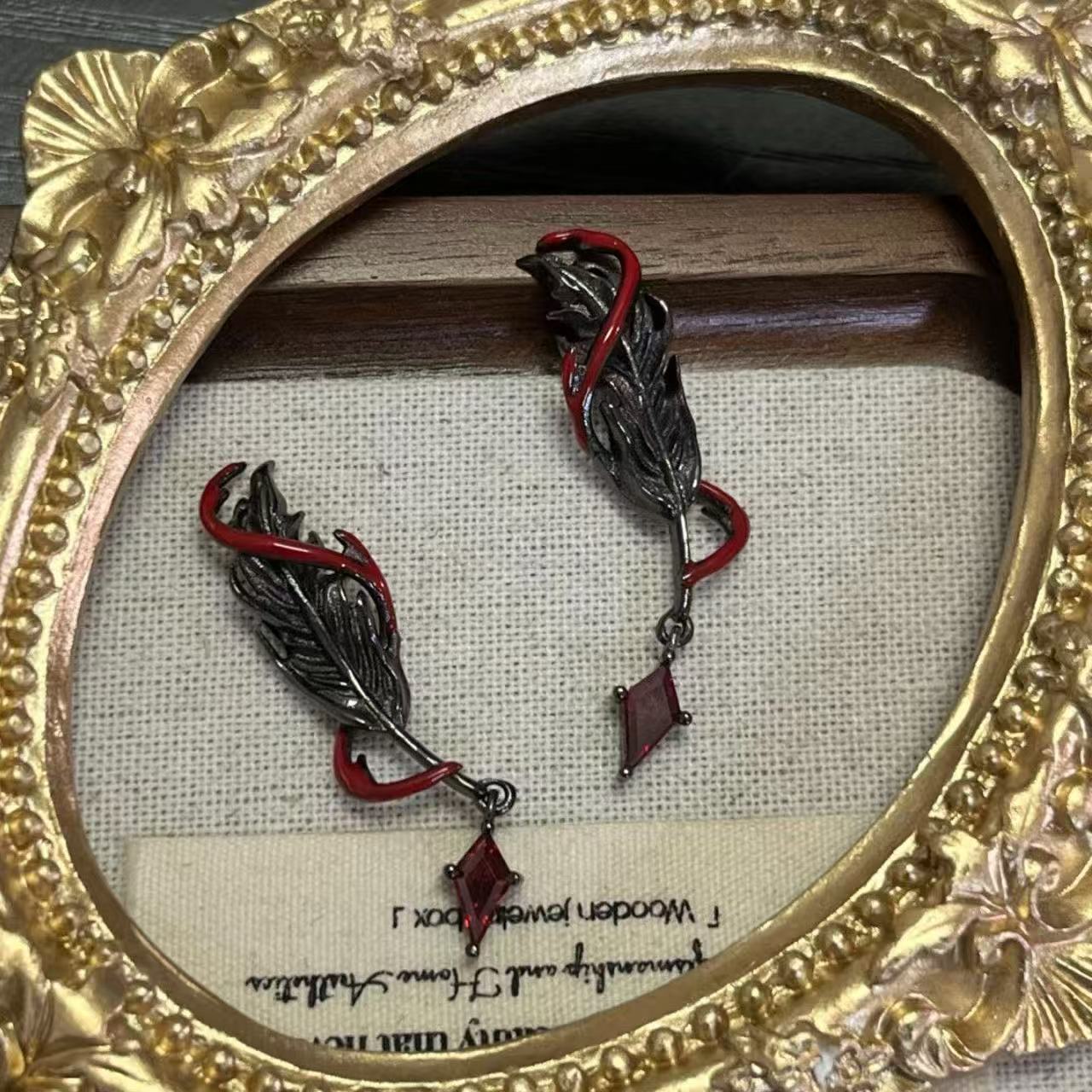 《恋与深空》秦彻印象耳钉耳夹动漫游戏周边二次元衍生羽毛配饰