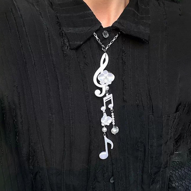 音乐符号兰花贝壳纹项链小众设计感珍珠色吊坠个性长款毛衣链配饰