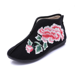 平底布靴子女鞋 子 民族风中老年妈妈一脚蹬绣花鞋 秋冬老北京布鞋