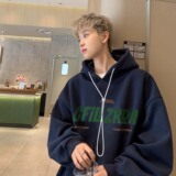 藏青色