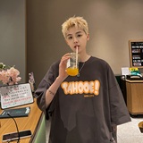 深灰色