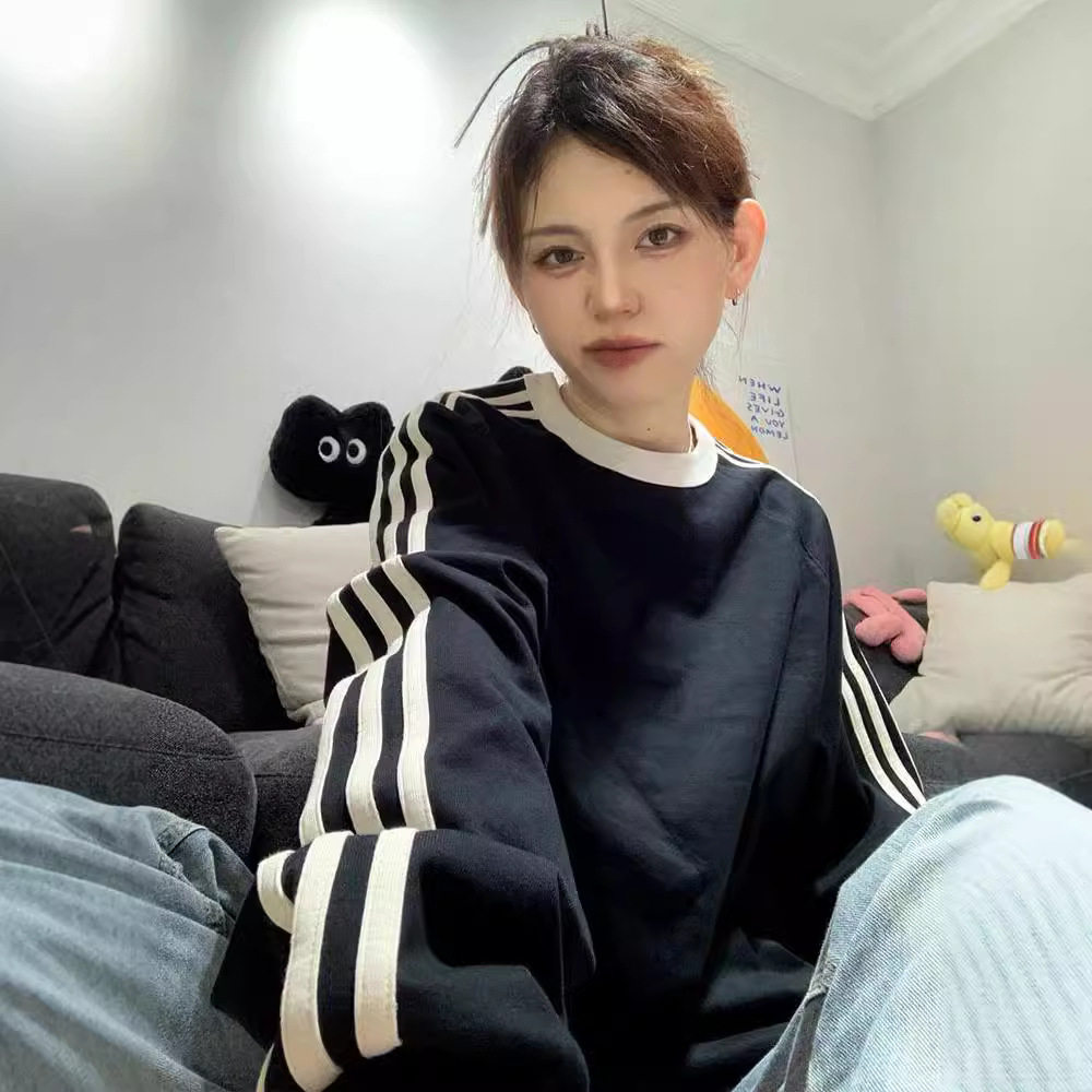 国潮韩版三条杠卫衣新款秋季宽松圆领时髦别致女慵懒风厚外套