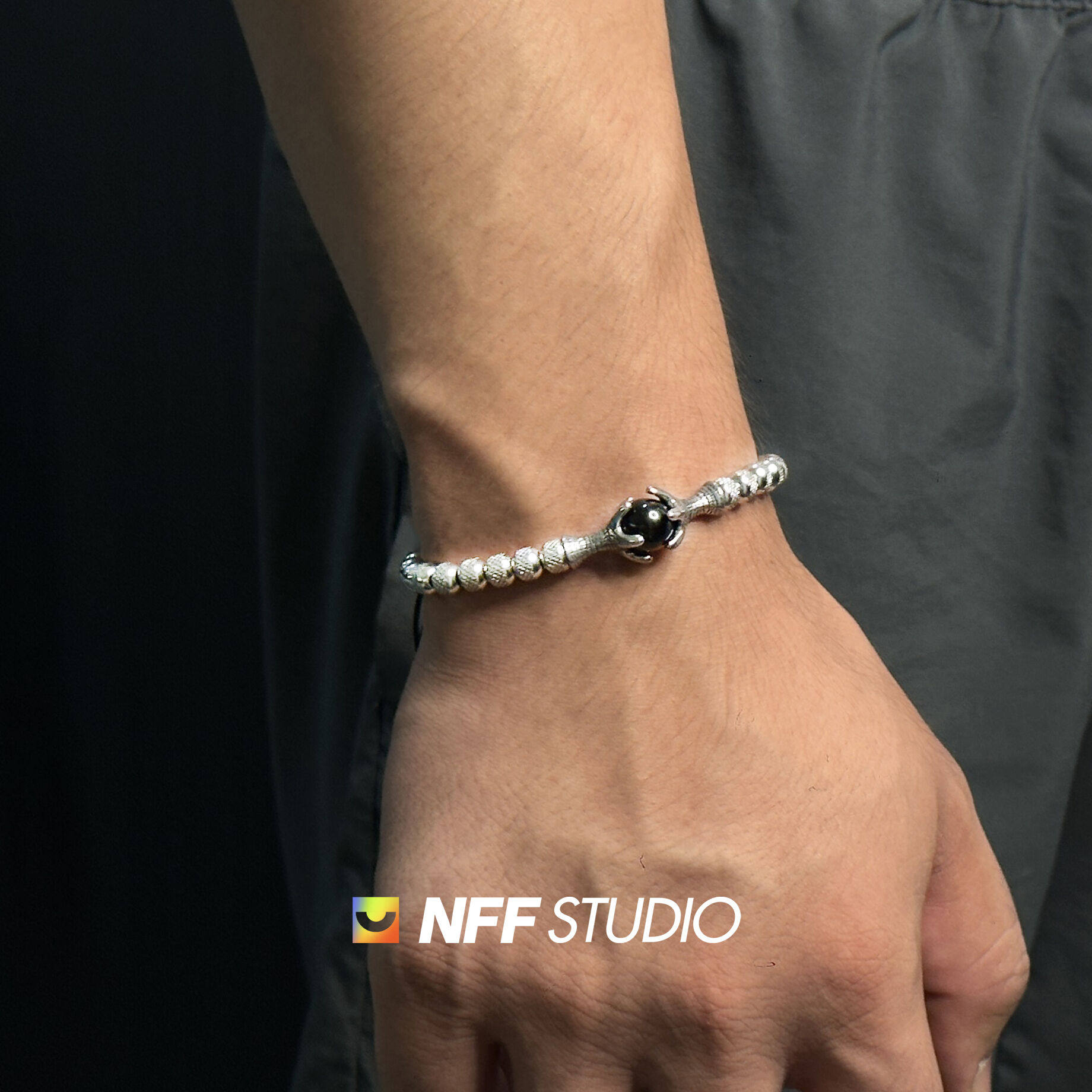 NFF龙爪玉珠钛钢手链钢珠重工抽绳轻奢调节手绳小众新中式风手饰