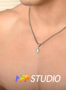 NFF不掉色钛钢方钻项链男锁骨链轻奢小众高级感吊坠配饰潮蛇骨链