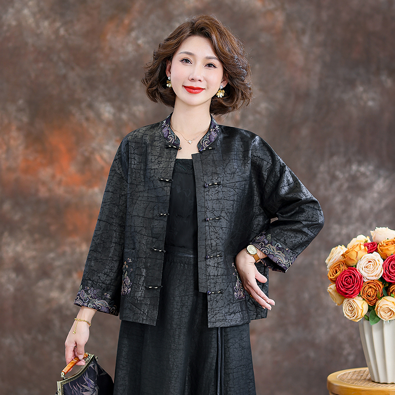 齐黛名牌香云纱上衣女2025新款中式长袖复古盘扣刺绣衬衫真丝外套