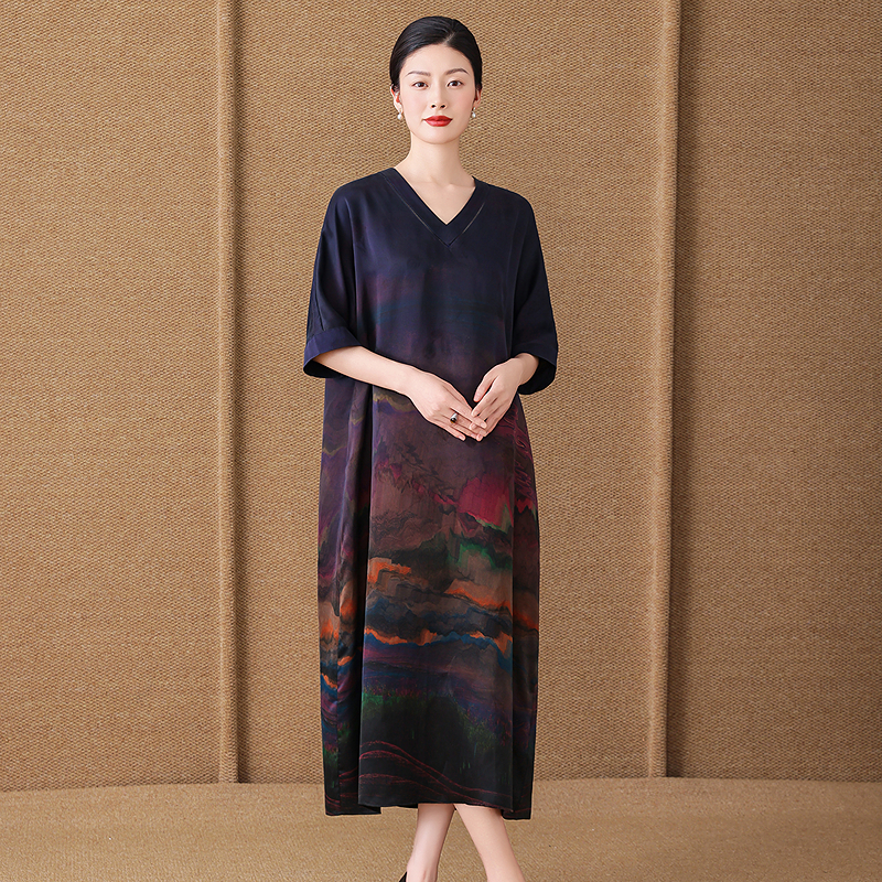 香云纱连衣裙高端女装正品旗舰店2025新款宽松大码真丝桑蚕丝袍子