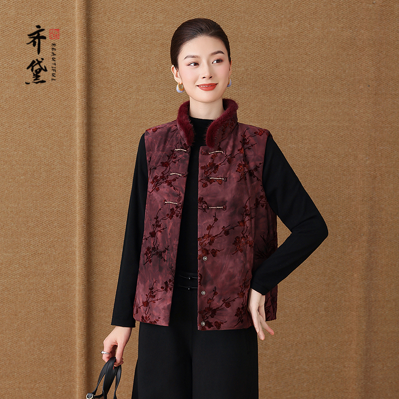 齐黛妈妈羽绒服马甲女2025新款冬季加厚拼接毛领洋气百搭保暖外套