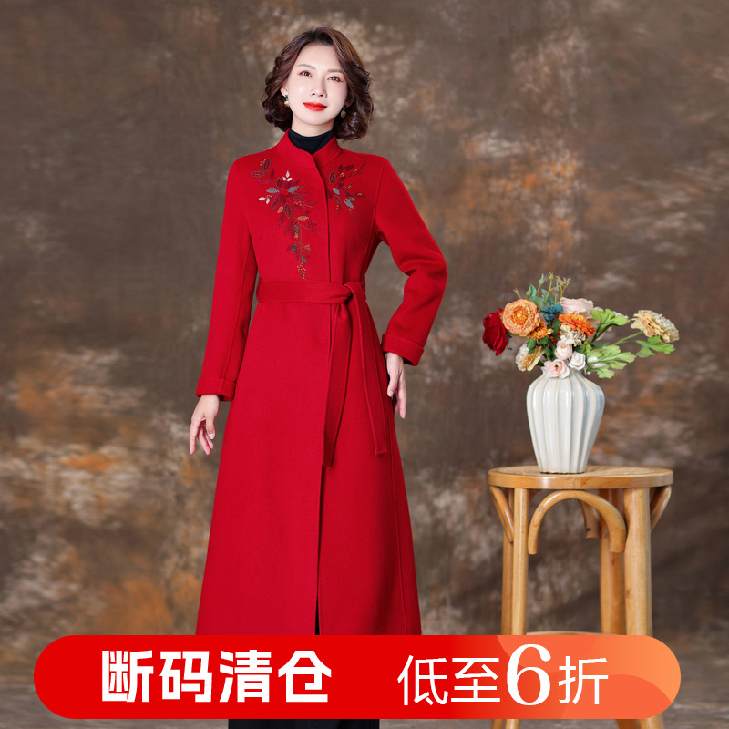 重磅新中式刺绣高端大衣