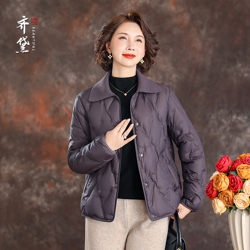 高端品牌羽绒服女官方旗舰店2025新款洋气减龄妈妈冬天90绒短外套