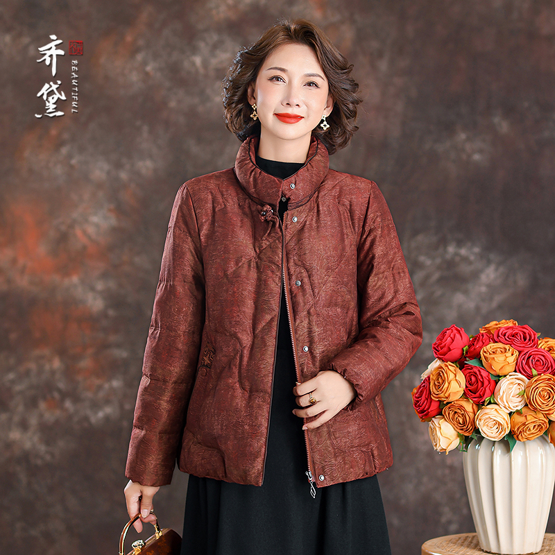 齐黛中年妈妈羽绒服冬装2025新款加厚保暖复古洋气奶奶冬天短外套