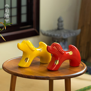 景德镇陶瓷生肖狗[追随]高档礼品风水摆件装饰艺术家限量收藏款