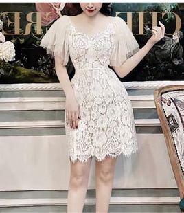 裙子女夏2020新款法式超仙森系网纱拼接蕾丝甜美轻熟风连衣裙