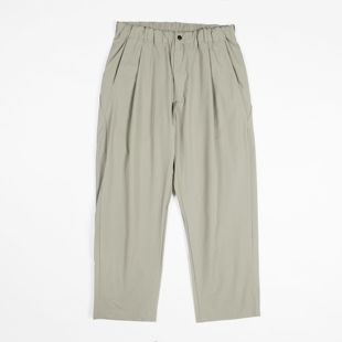 tapered tuck light pants GDW 防水轻量单褶速干锥形休闲裤 One