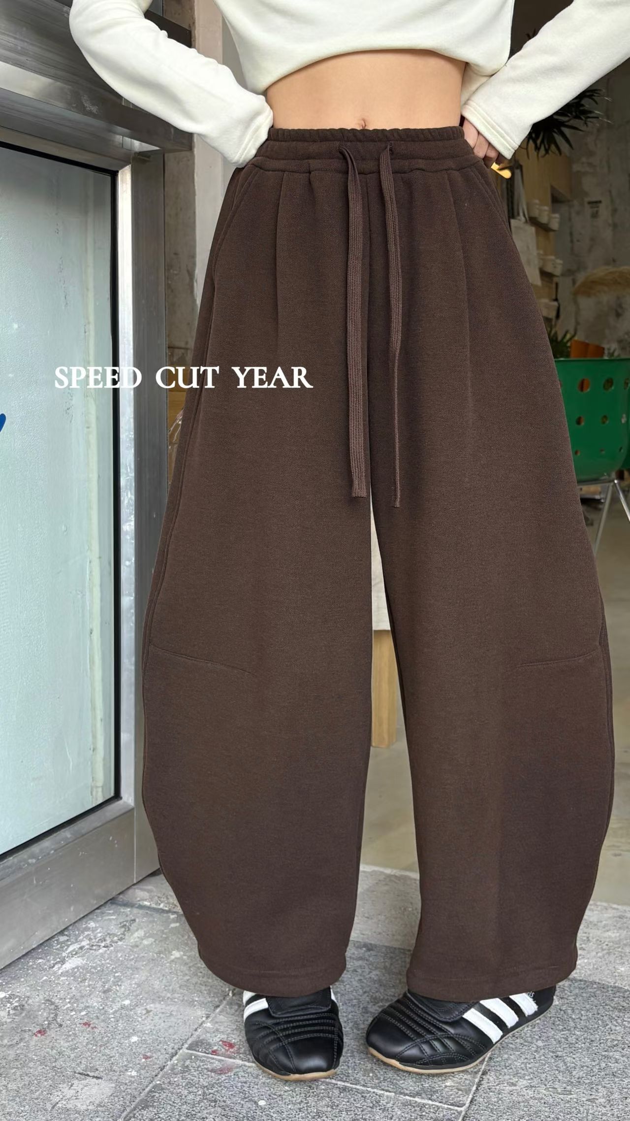 2A 2025新款韩版时尚百搭显瘦松紧腰宽松休闲加绒卫裤女阔腿裤