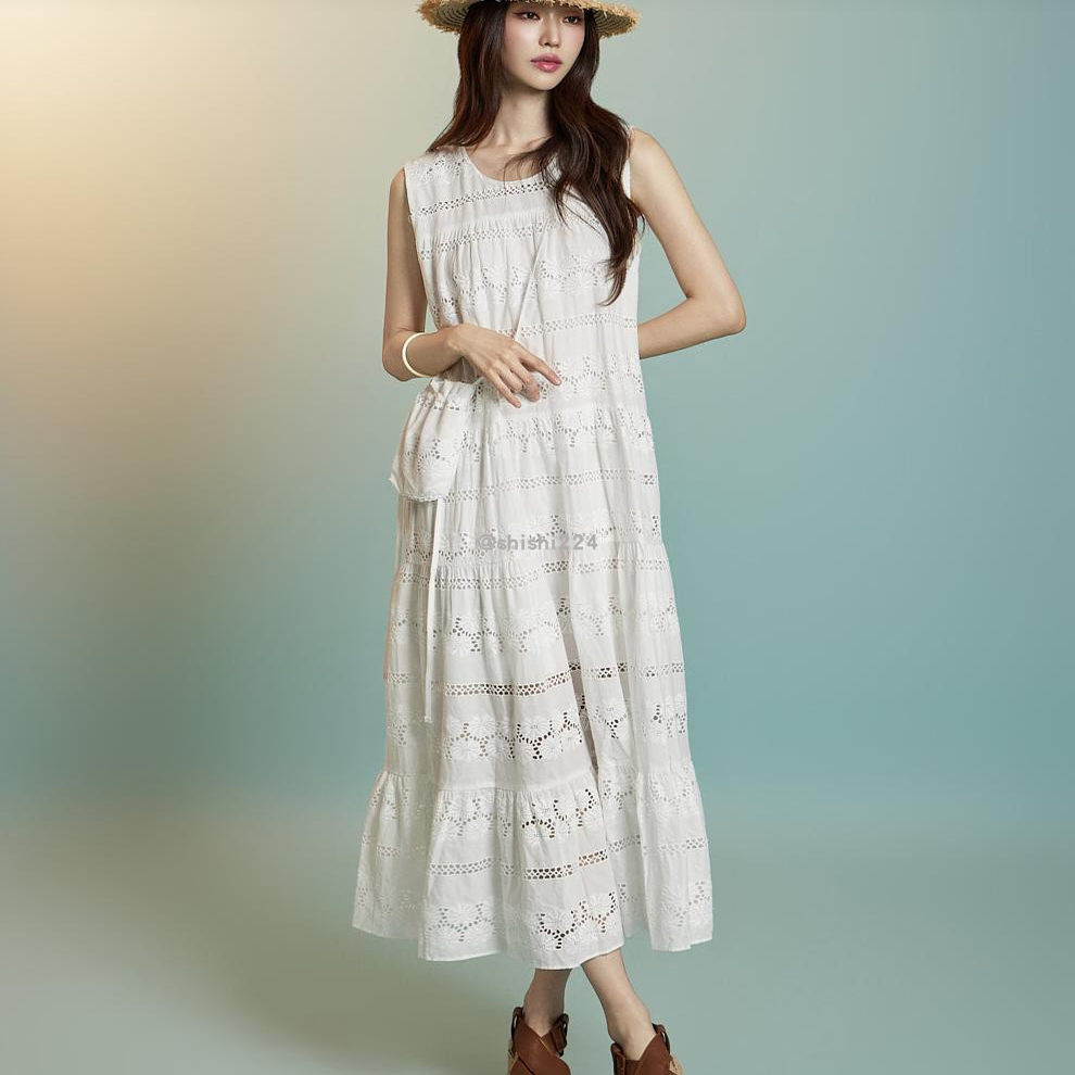 韩国直邮DINT正品代购斜挎迷你包点缀镂空花朵无袖长连衣裙