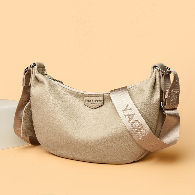 包包女式2026新款高端大气妈妈包真皮斜挎包大容量软皮女士饺子包