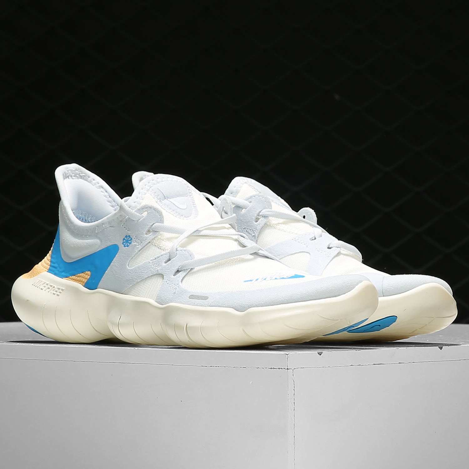 Nike/耐克女子跑步鞋CI1289