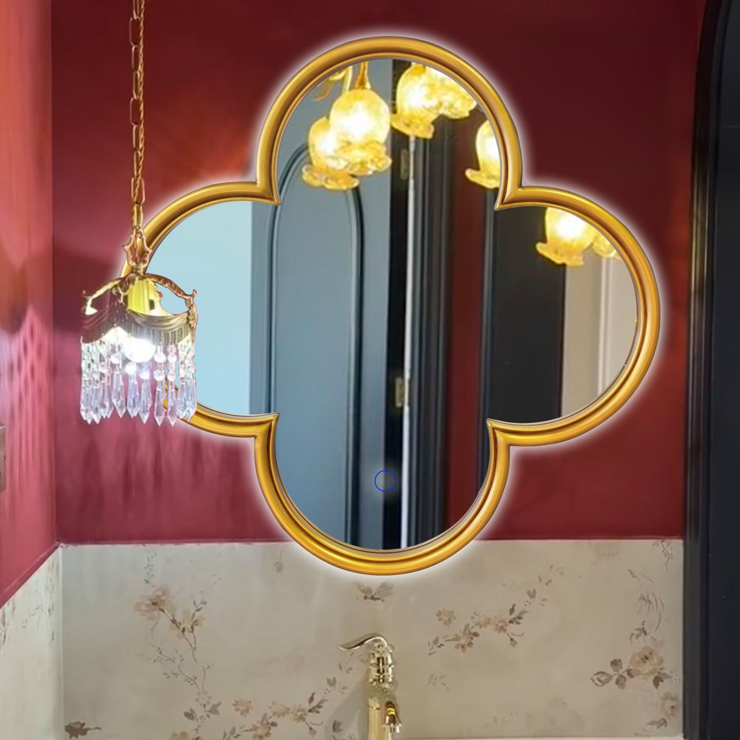 复古四叶草造型壁挂浴室镜金色边框LED灯高级感时尚化妆镜