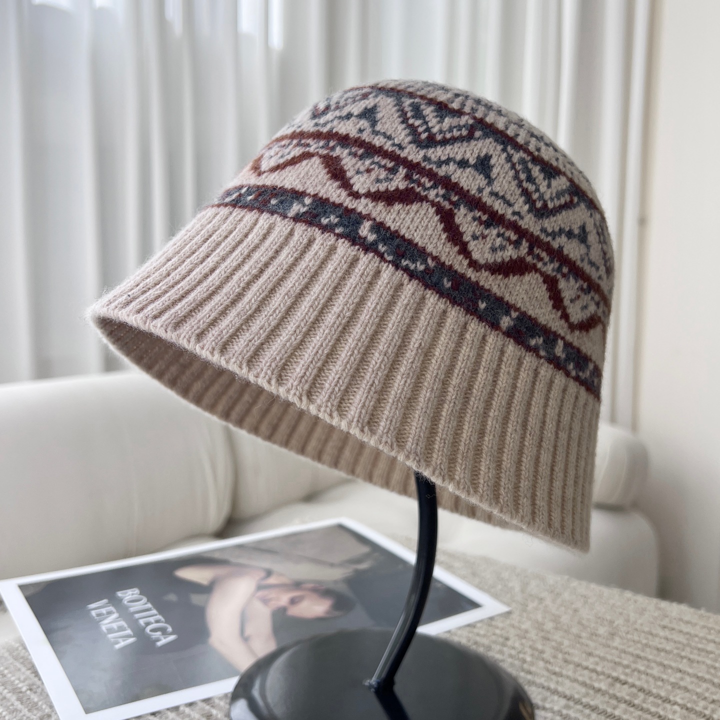 民族风柔软舒适羊毛针织水桶帽女