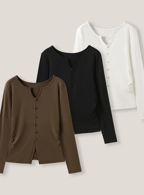 1-27F C  “扣心弦”精致小v领复古捏褶设计感修身打底衫SS26347