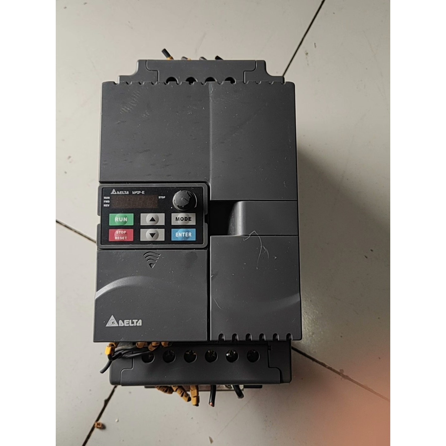 原装拆机台达E系列变频器,VFD110E43A,11KW,3