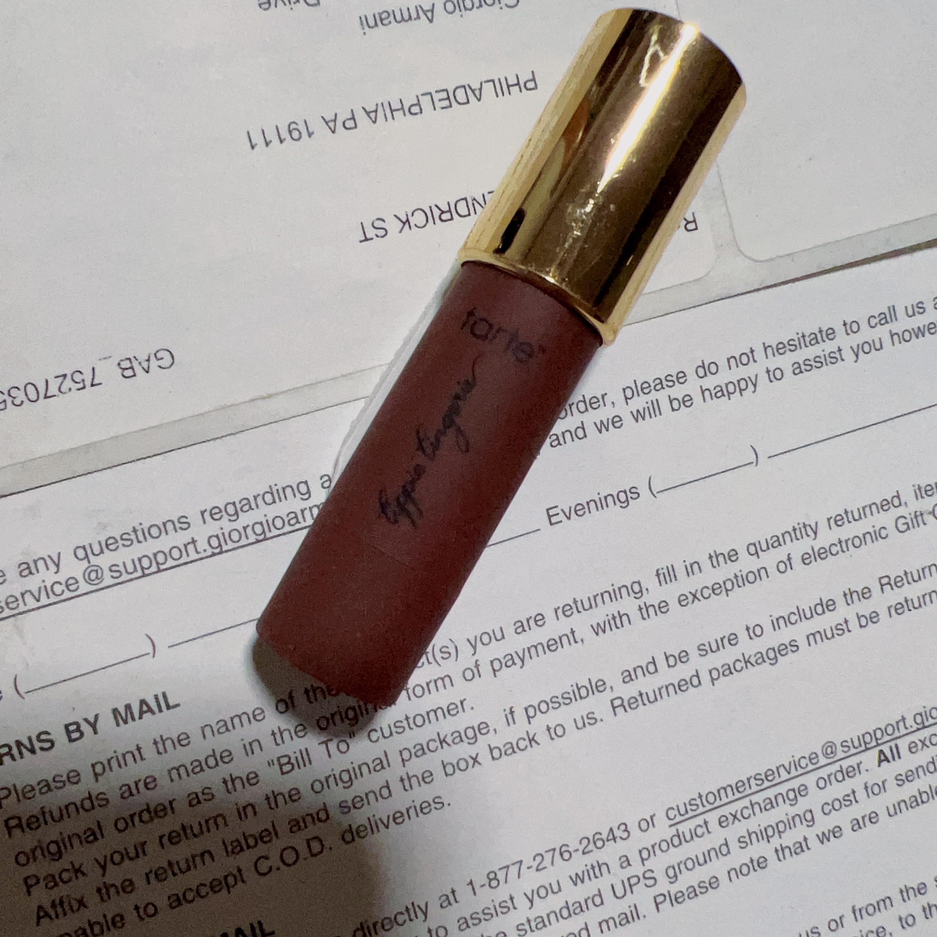 美国Tarte口红笔润唇膏保湿滋润护唇膏巧克力红 色号revealed