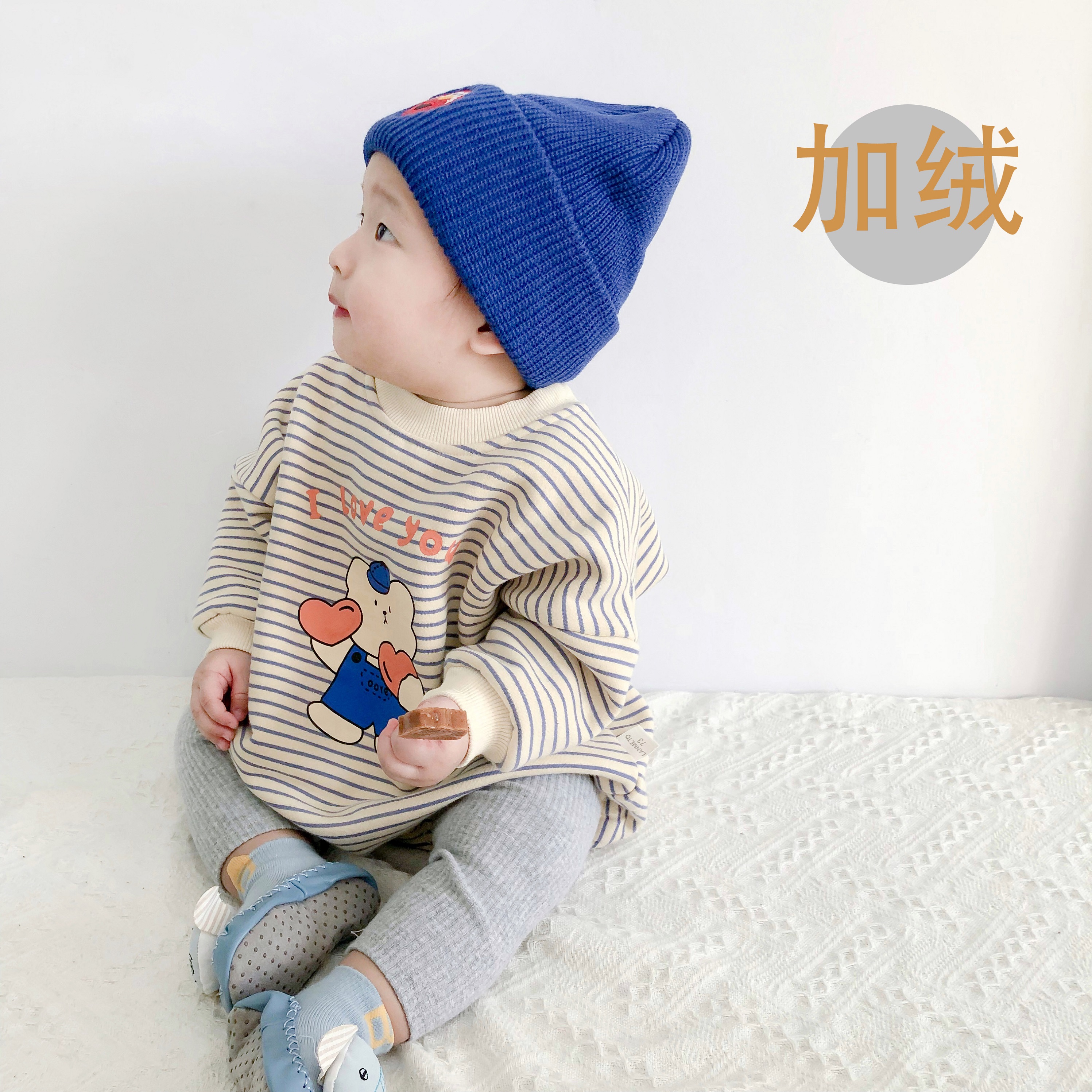 婴儿冬季宽松加绒爬爬服男宝宝卡通条纹可爱包屁衣女小童保暖上衣