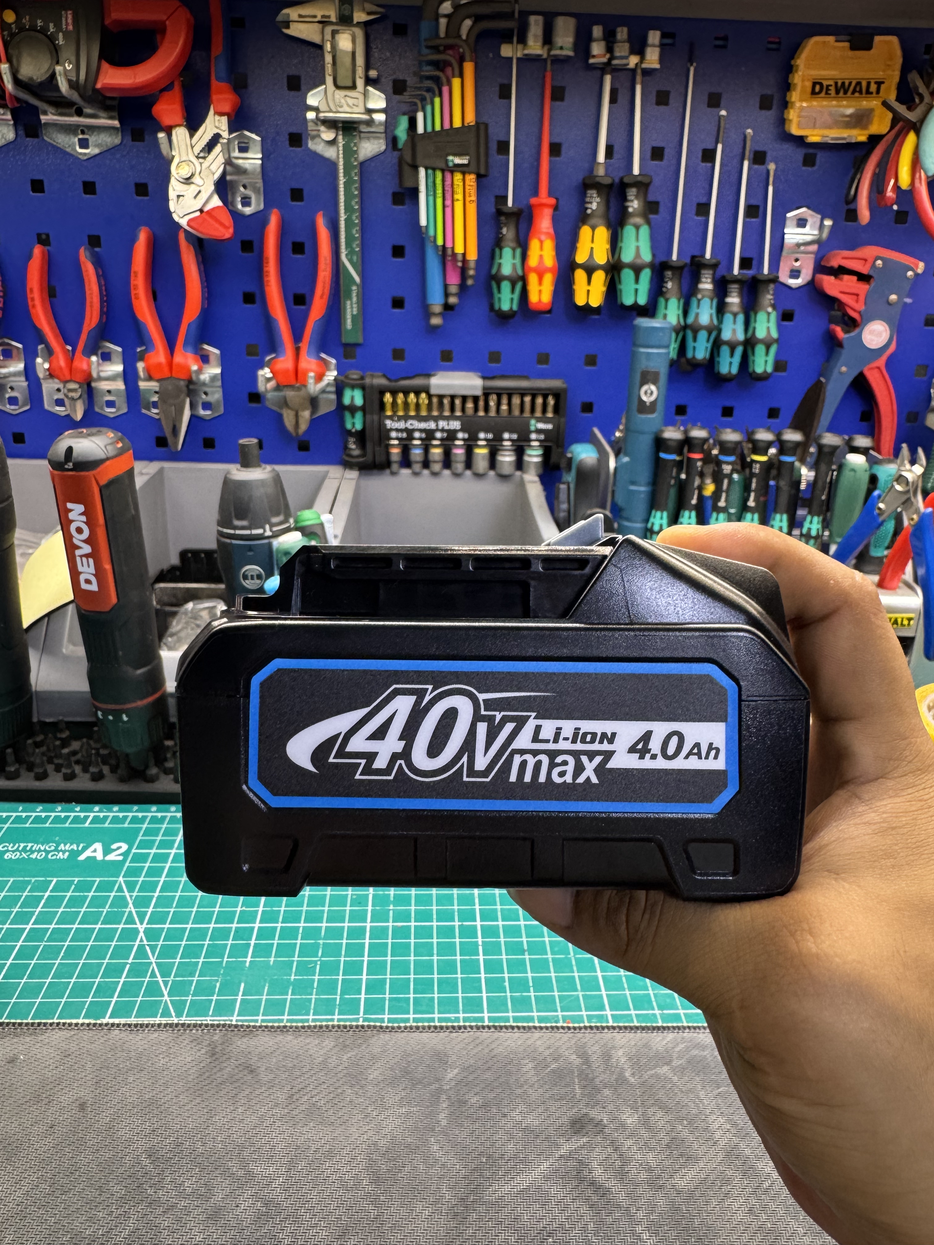 适用Makita牧田40V锂电池BL4040B电动工具XGT系列BL4050F