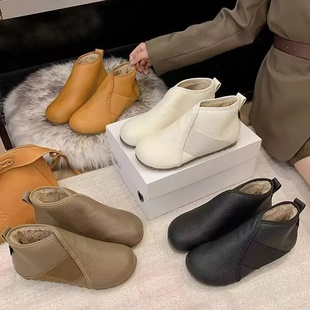 雪地靴女2025冬季新款软面加绒保暖一脚蹬短靴平底百搭轻便女棉靴