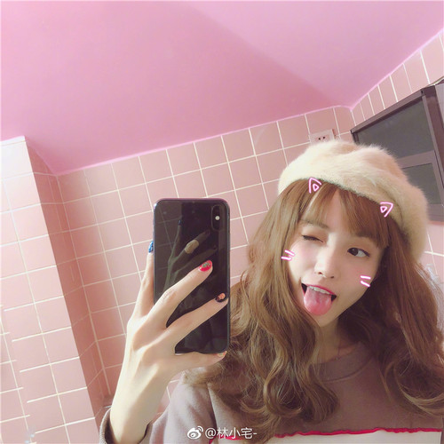 贝雷帽林小宅少女心的软趴趴