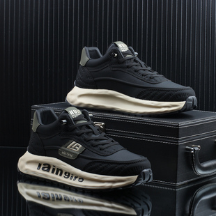 高级感潮牌时尚百搭潮流休闲运动阿甘鞋男款2025冬季新款增高男鞋