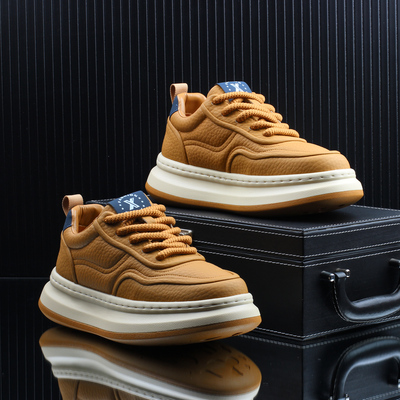 高级感潮牌时尚潮流休闲板鞋男款