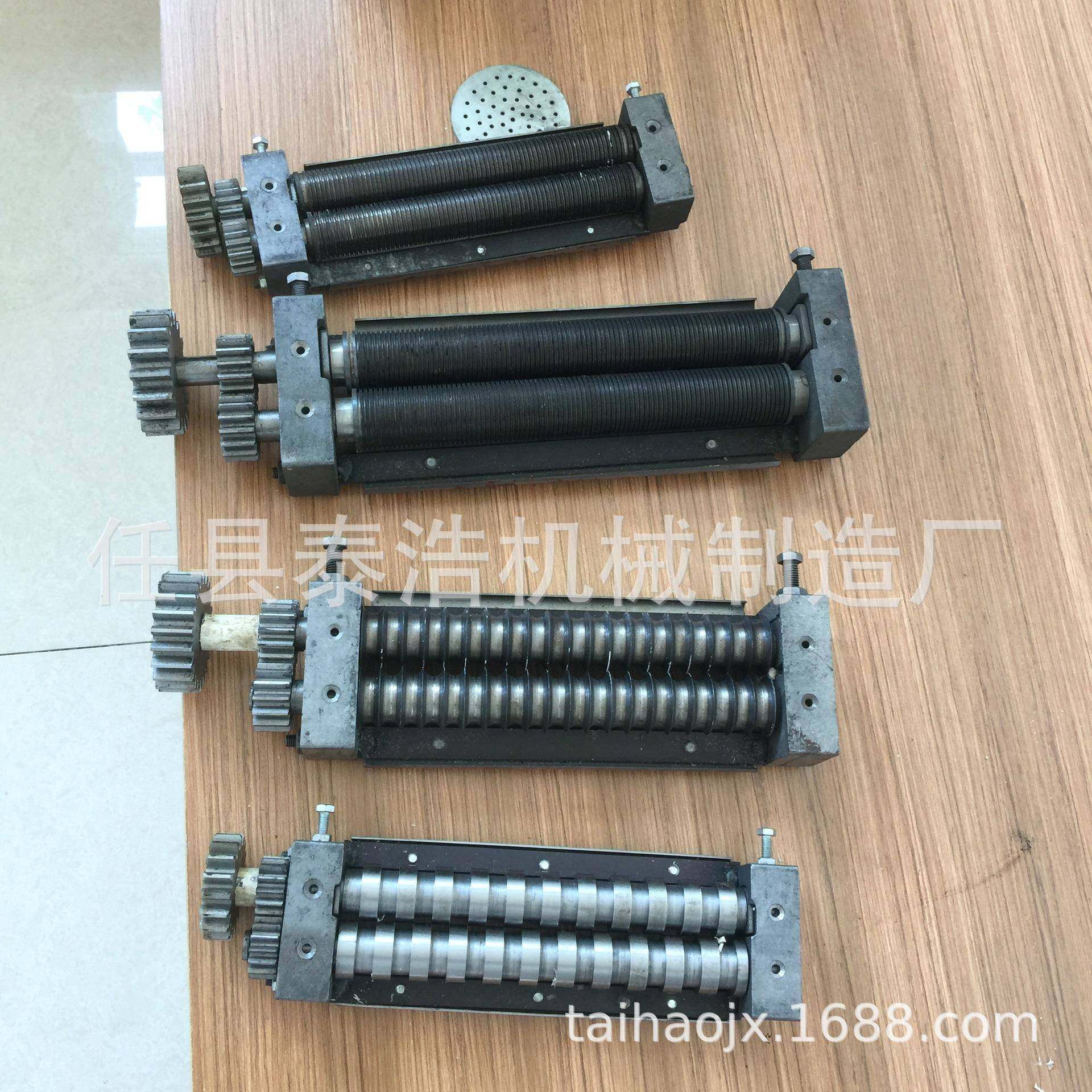 供应面条机刀方 圆面刀 菱形刀 刀削面刀 等各种异型刀具