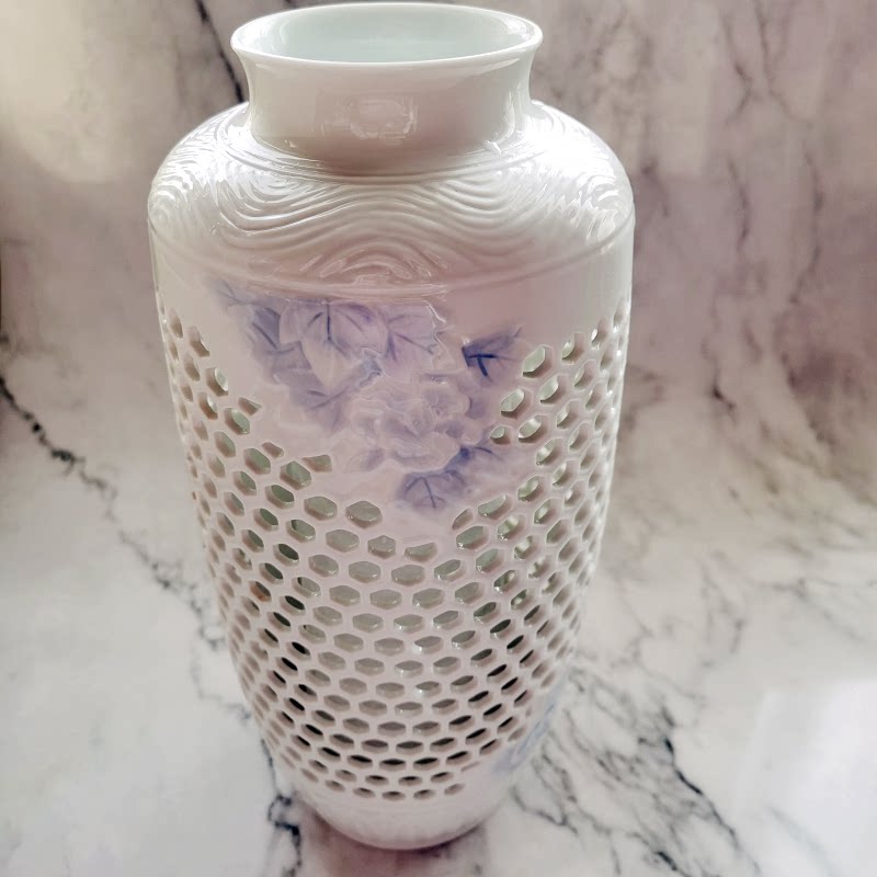 日本进口花瓶 镂空双层白瓷器 纯手工花瓶 带底款 日式收藏品