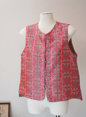 彩云裳—2025年秋季新款无袖马甲香云纱新中式潮流马甲女58095