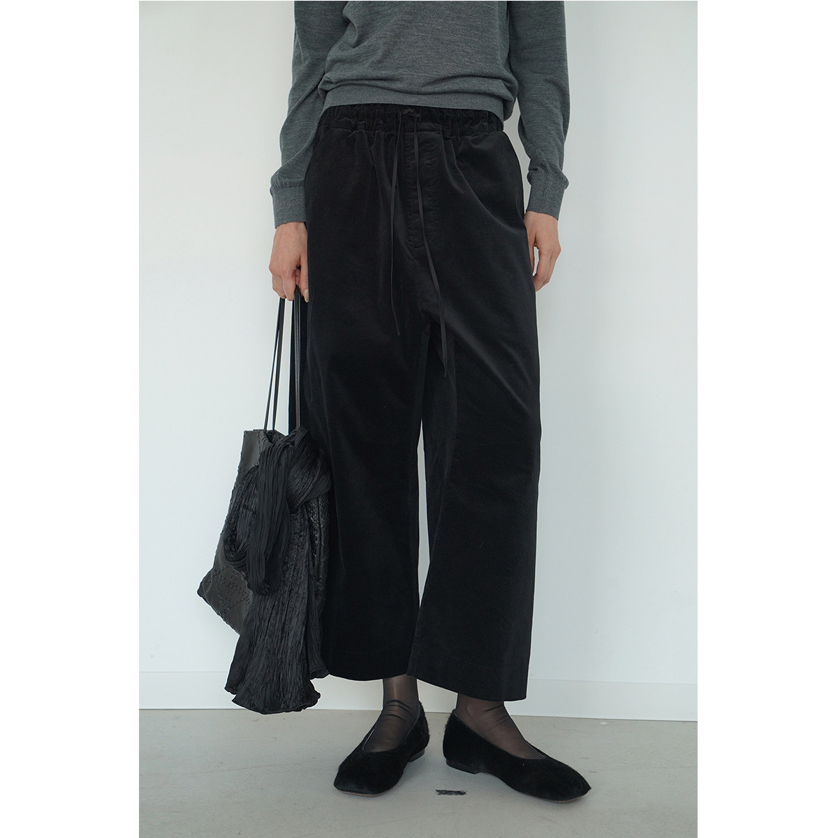 ABow2025致密棉弹灯芯绒九分裤