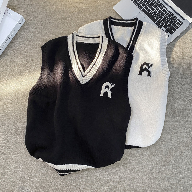 M092-P48针织背心男秋冬韩版潮流个性V领毛衣马甲外穿ins港风宽松，男装背心/马甲，电商D310（原电商305）