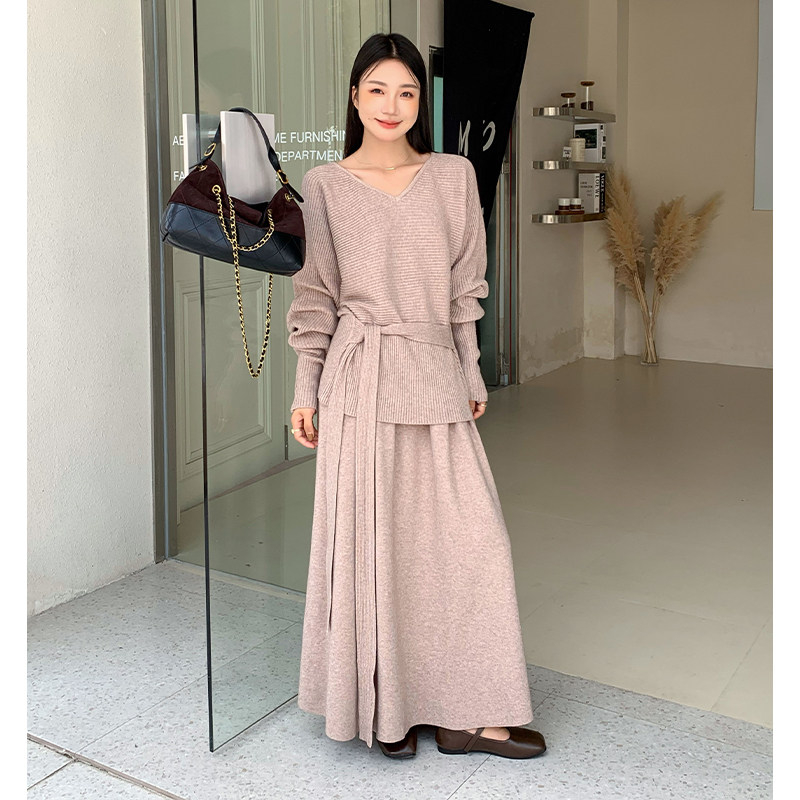 秋V领坑条系带针织衫女毛衣半身长裙慵懒松弛两套装