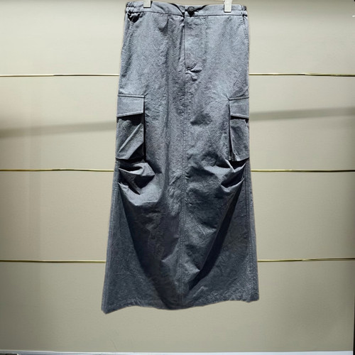 岩正品2025年春款工装半裙BBE111K221-250多